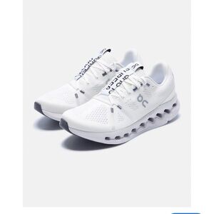 On Running Women's Shoes - White and purple